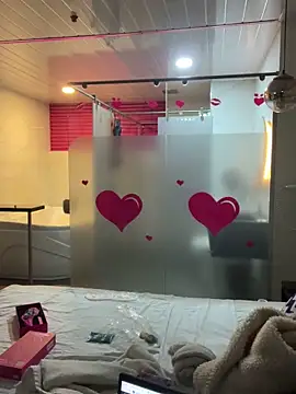 MoniUribe online show from 11/05/25, 11:10