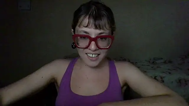 Snapshot of BlondieTami chatting on 03/08/26, 12:52 BlondieTami online show from 03/08/26, 12:52