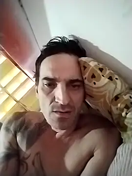 Snapshot of Edumenduco chatting on 09/20/25, 04:52 Edumenduco online show from 09/20/25, 04:52