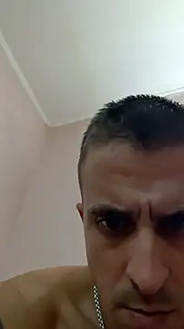 Snapshot of Adidas7217 chatting on 09/20/25, 10:27 Adidas7217 online show from 09/20/25, 10:27