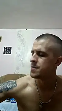 Snapshot of Adidas7217 chatting on 11/15/25, 01:03 Adidas7217 online show from 11/15/25, 01:03