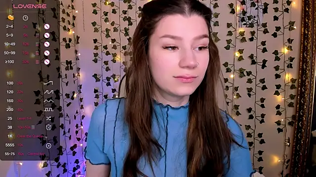 LinaBlossom  online show from 02/15/26, 08:13