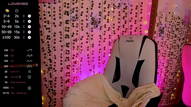 LinaBlossom  online show from 03/16/26, 02:39