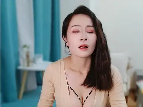 cfxc0317 online show from 10/11/25, 12:15