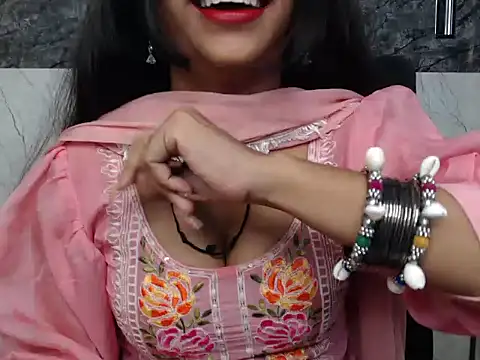 Sweey Bebo online show from 11/12/25, 04:18