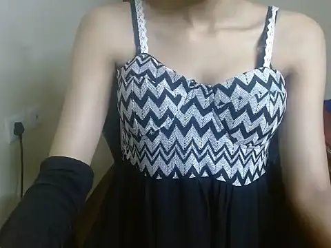 Sweey Bebo online show from 02/11/26, 03:55