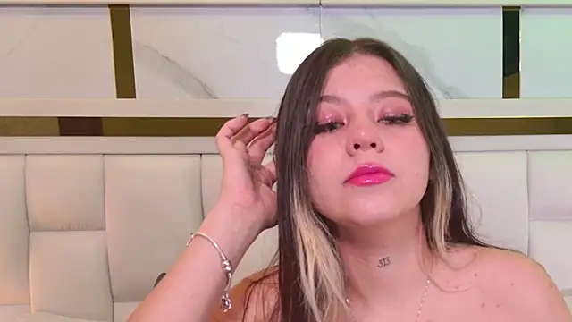 samanthaa sm online show from 12/17/25, 12:00