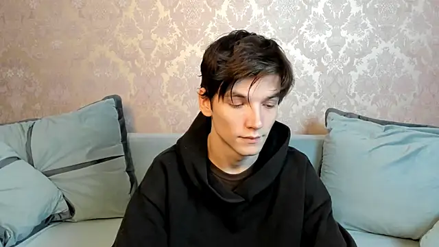 alfred joness online show from 10/08/25, 06:55