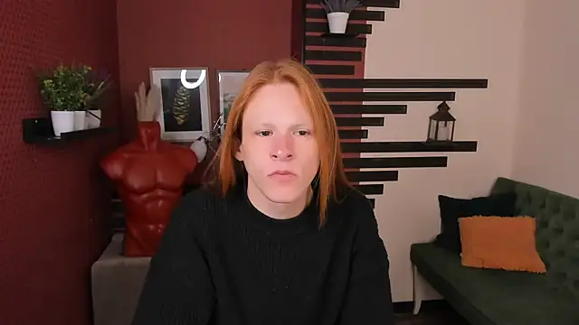 ChloeValentinee online show from 10/13/25, 09:20