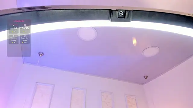 amaraa lewiis online show from 11/26/25, 12:17