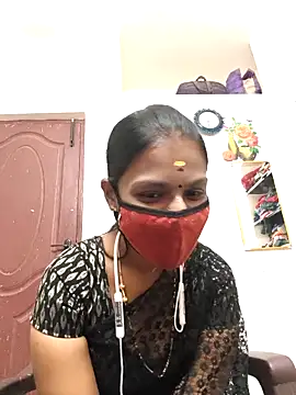 Tamil Yalini12 online show from 03/03/26, 12:44