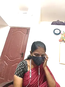 Tamil Yalini12 online show from 04/10/26, 10:58