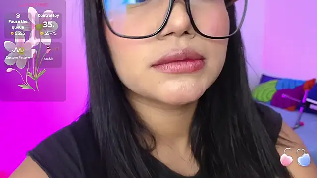 megan lrr online show from 10/24/25, 01:46