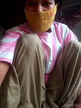 Snapshot of Mansi01 chatting on 10/24/25, 02:41 Mansi01 online show from 10/24/25, 02:41