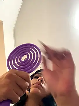 xoxo milk online show from 11/23/25, 07:24