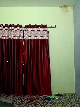 Snapshot of School_medam chatting on 10/06/25, 03:53 School medam online show from 10/06/25, 03:53