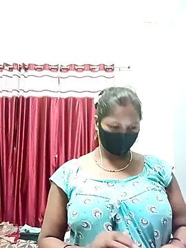 Snapshot of School_medam chatting on 10/09/25, 03:43 School medam online show from 10/09/25, 03:43