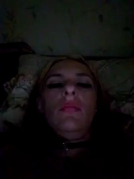 Snapshot of LaraDiva7799 chatting on 09/25/25, 09:51 LaraDiva7799 online show from 09/25/25, 09:51