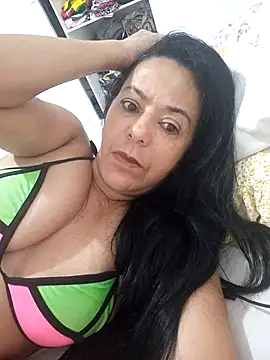 lucineia7 online show from 10/16/25, 08:43