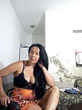 lucineia7 online show from 12/20/25, 11:23