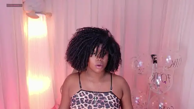 kehlannis  online show from 11/15/25, 09:11