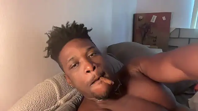 MrDaddyBlackNi9e online show from 12/01/25, 02:00