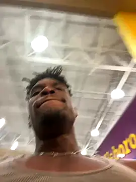 MrDaddyBlackNi9e online show from 12/15/25, 04:39