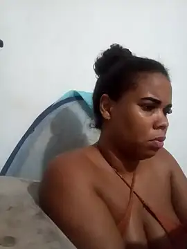 Snapshot of PrettahSantos chatting on 05/15/26, 03:13 PrettahSantos online show from 05/15/26, 03:13