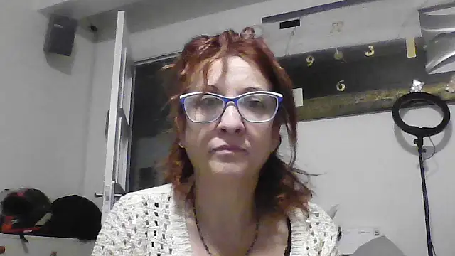 Snapshot of VictoryCBR1000 chatting on 10/14/25, 02:56 VictoryCBR1000 online show from 10/14/25, 02:56