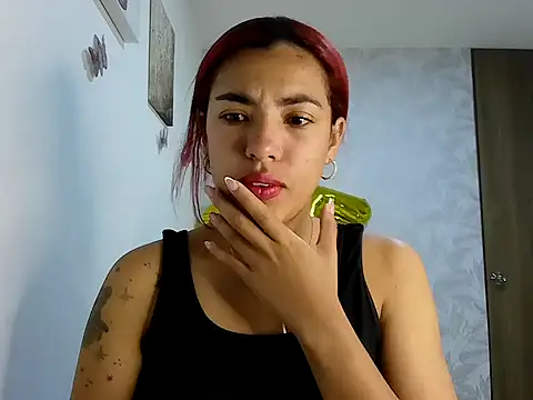 Snapshot of mariposa_skye chatting on 11/07/25, 08:58 mariposa skye online show from 11/07/25, 08:58