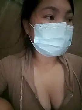 Snapshot of baby-linh001 chatting on 09/23/25, 08:12 baby-linh001 online show from 09/23/25, 08:12