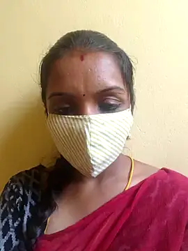 Snapshot of Tamil_Swathi chatting on 06/18/26, 08:14 Tamil Swathi online show from 06/18/26, 08:14
