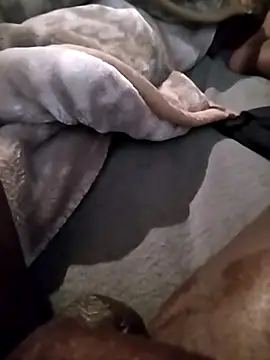 Blackveins32 online show from 10/31/25, 06:14