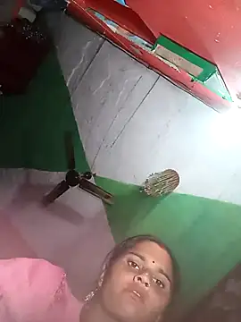 Cuty sunena online show from 11/18/25, 10:31