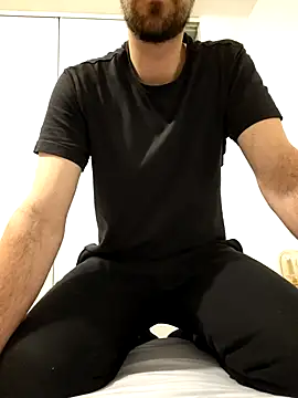 AD Vu online show from 10/18/25, 03:02