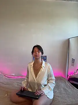 EllaCanny online show from 07/11/26, 06:05