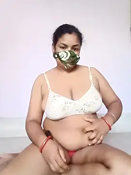 Deborbhavi222 online show from 09/24/25, 09:56