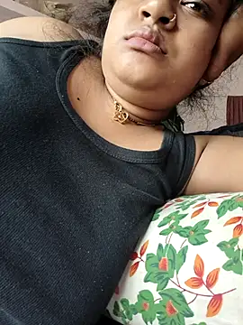 Deborbhavi222 online show from 03/06/26, 09:06