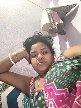 Deborbhavi222 online show from 04/08/26, 03:12