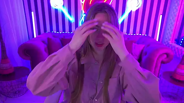 GoGoDream online show from 04/19/26, 07:40