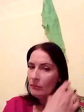 Snapshot of Tariya-40 chatting on 09/28/25, 06:24 Tariya-40 online show from 09/28/25, 06:24