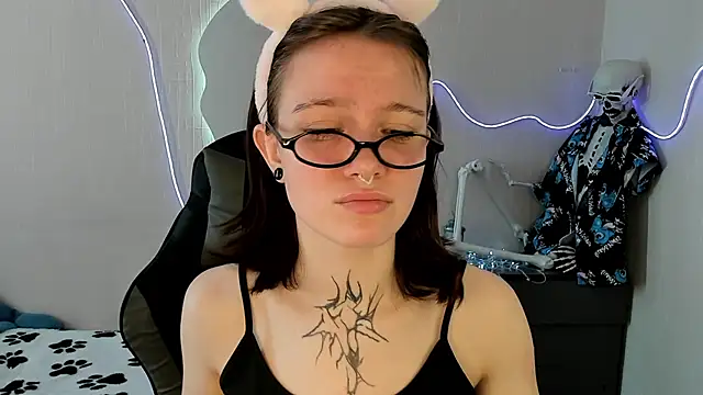 Elastikisss online show from 04/02/26, 06:44