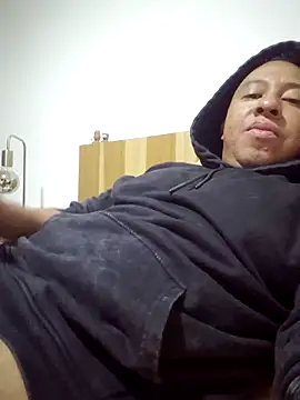 ArtuBear online show from 09/23/25, 03:42