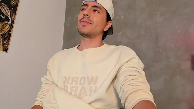 dylan cross  online show from 12/19/25, 11:28