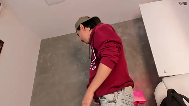 dylan cross  online show from 01/09/26, 11:24