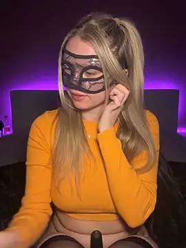 Cherrycolada online show from 03/02/26, 11:55