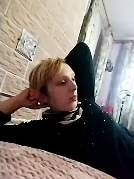 Ponka2011 online show from 11/06/25, 06:14