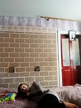 Ponka2011 online show from 04/11/26, 07:45