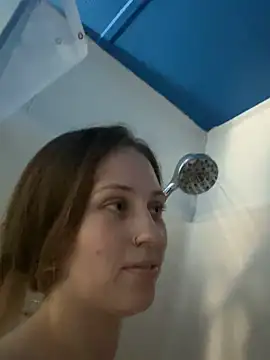 Snapshot of Foxy-lover chatting on 10/13/25, 02:00 Foxy-lover online show from 10/13/25, 02:00