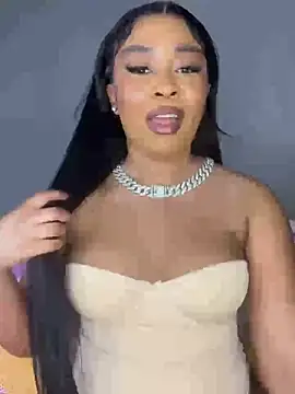 BlackBarbieX23 online show from 10/03/25, 07:44